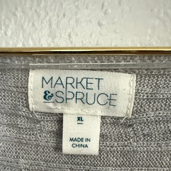 Market & Spruce Light Gray Women's Sweater - Picture 2 of 4